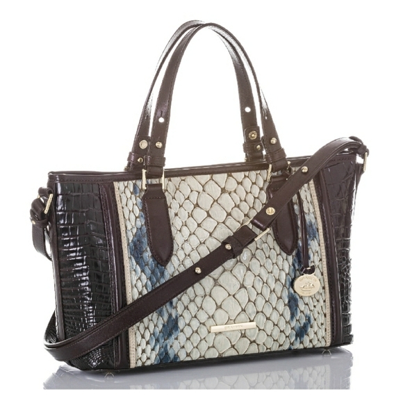 🎉🎉SOLD ON MERCARI🎉🎉 - Picture 3 of 10